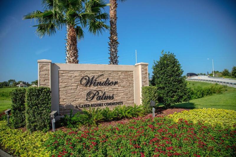 4 Bed in Windsor Palms Resort - Steps to Disney villa - image 19