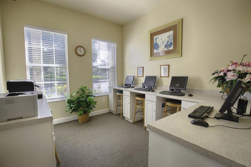 4 Bed in Windsor Palms Resort - Steps to Disney villa - image 14