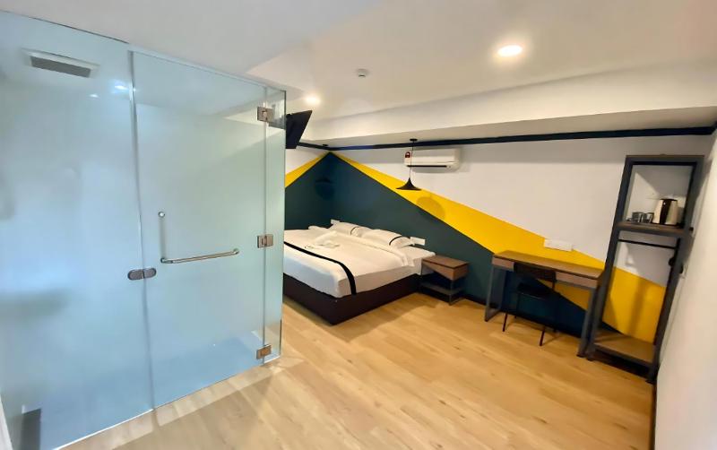 Double Room image 1
