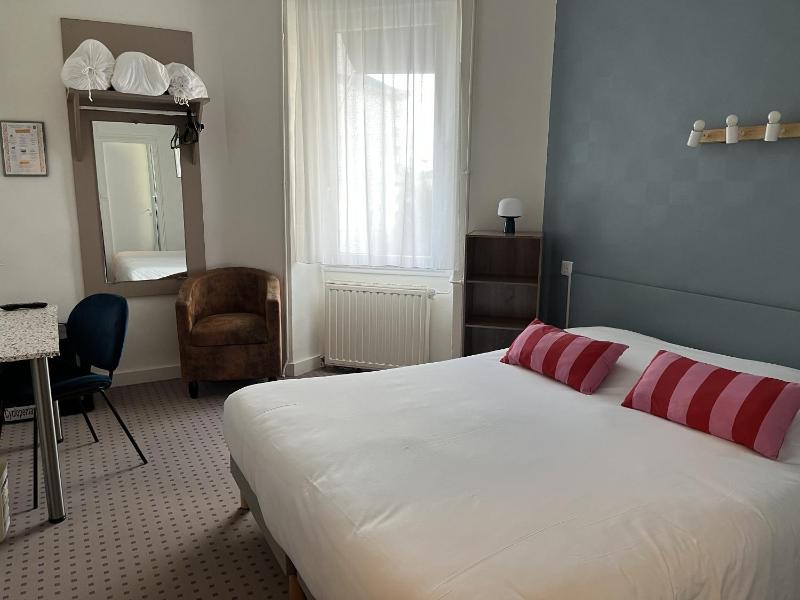 Comfort Double Room image 3