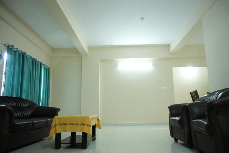 AAKRUTHIINN - image 12