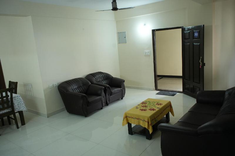 AAKRUTHIINN - image 19