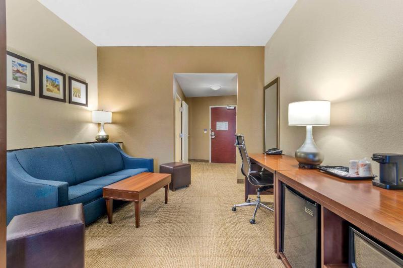 King Suite image 4