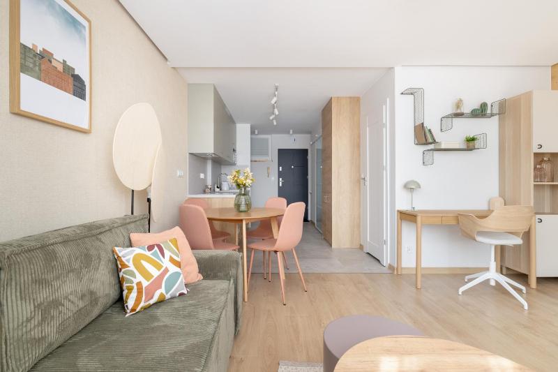 Apartament w Centrum Katowic z klimatyzacją by Noclegi Renters - image 20
