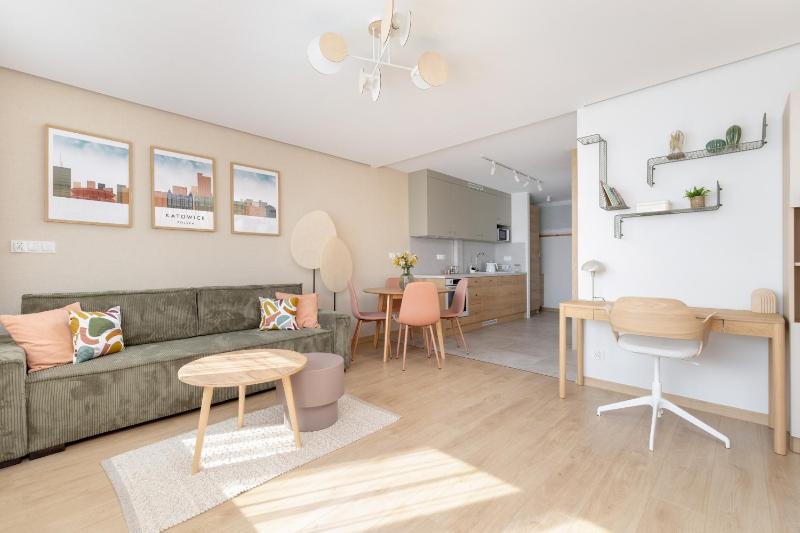 Apartament w Centrum Katowic z klimatyzacją by Noclegi Renters - image 16