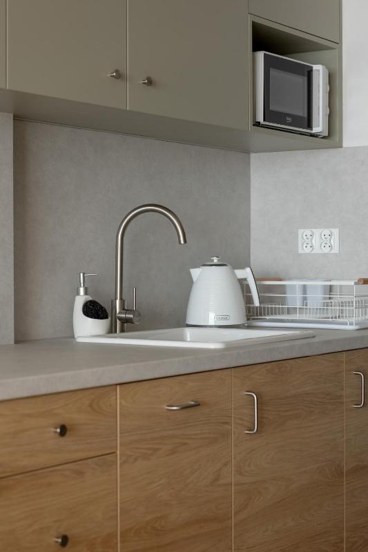 Apartament w Centrum Katowic z klimatyzacją by Noclegi Renters - image 10