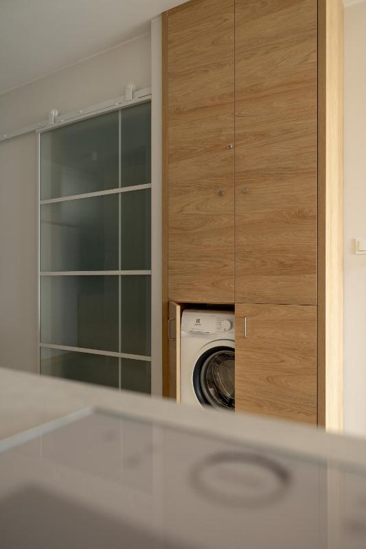 Apartament w Centrum Katowic z klimatyzacją by Noclegi Renters - image 7