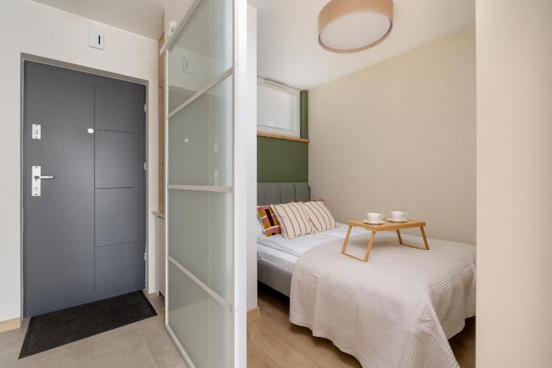 Apartament w Centrum Katowic z klimatyzacją by Noclegi Renters - image 23
