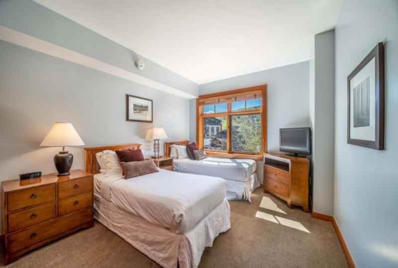 Capitol Peak Lodge 3208 by Snowmass Mountain Lodging - image 26