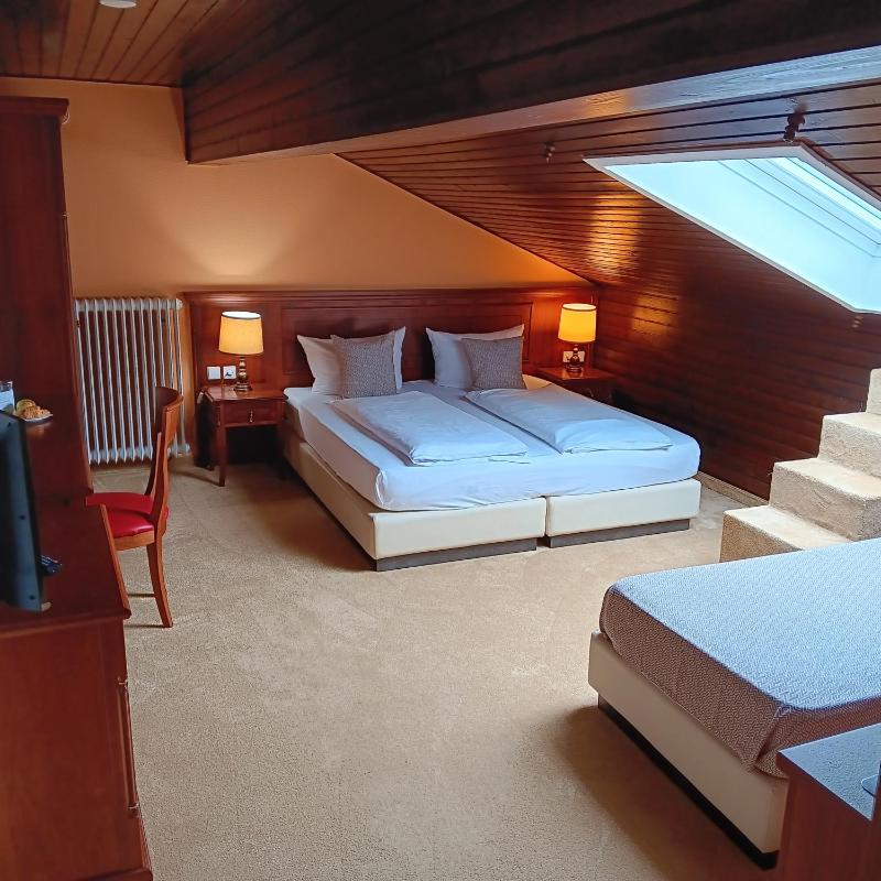 Double Room with Private External Bathroom image 1