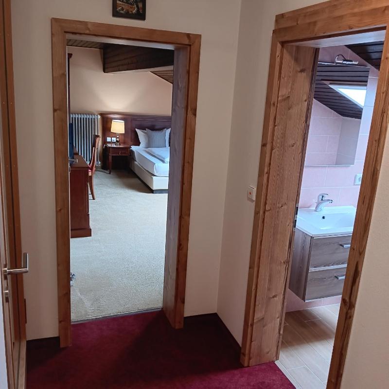 Double Room with Private External Bathroom image 2