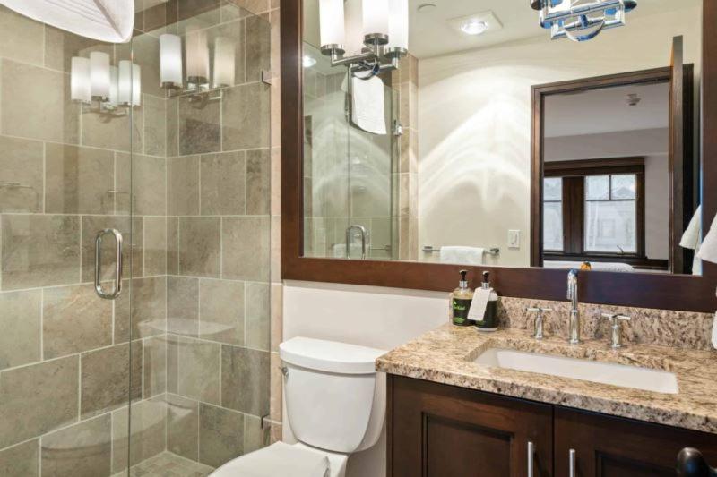 Meadows Townhome A1 by East West Hospitality - image 32