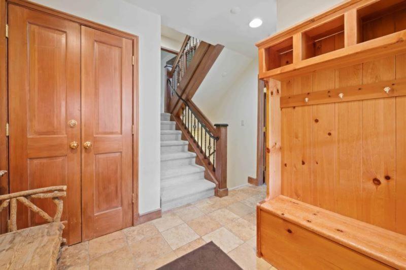 Meadows Townhome M3 by East West Hospitality - image 35