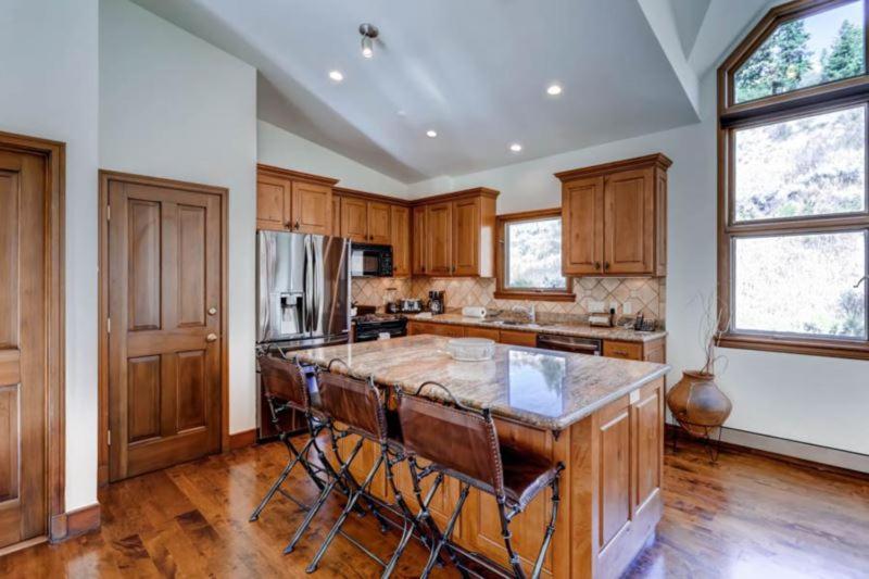 Meadows Townhome N5 by East West Hospitality - image 21