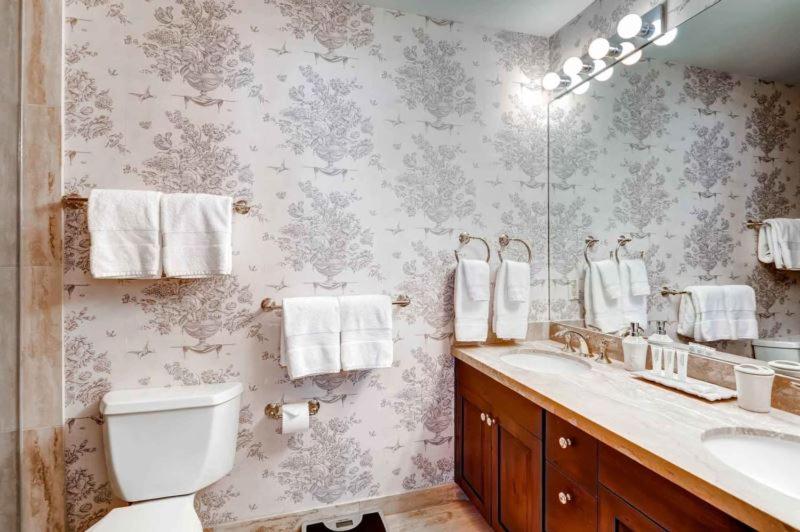 Meadows Townhome P2 by East West Hospitality - image 7