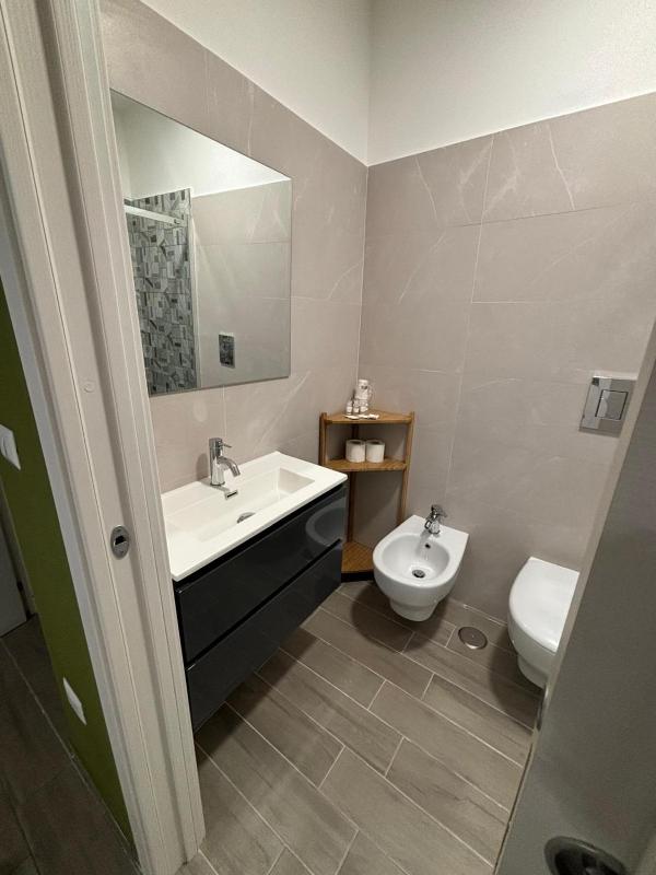 Double Room with Balcony image 2