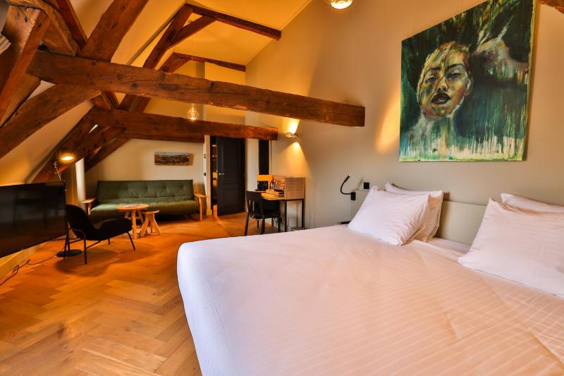 Junior Suite image 3