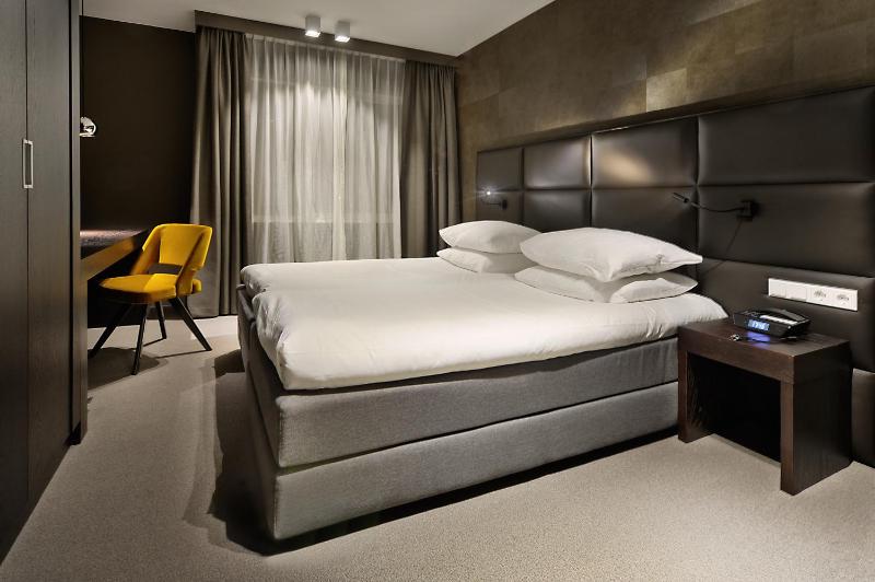 Comfort Twin Room image 1