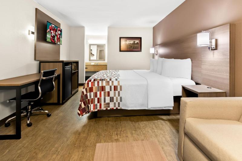 Superior King Room - Non-Smoking image 4