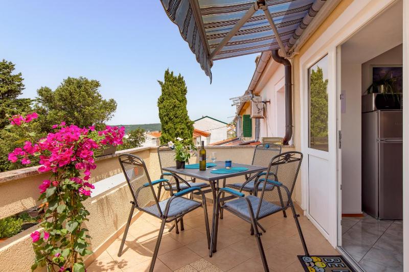 Studio with Terrace and Sea View image 3