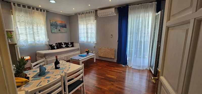 One-Bedroom Apartment with Balcony image 1