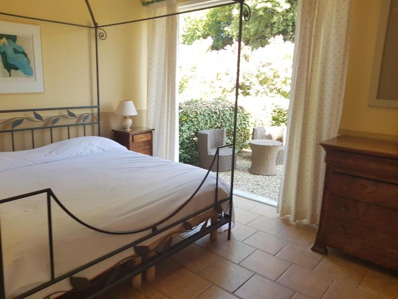 Double Room with Terrace image 1