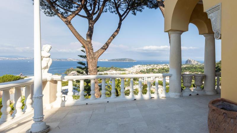 VILLA CARINA 12 Emma Villas - image 35