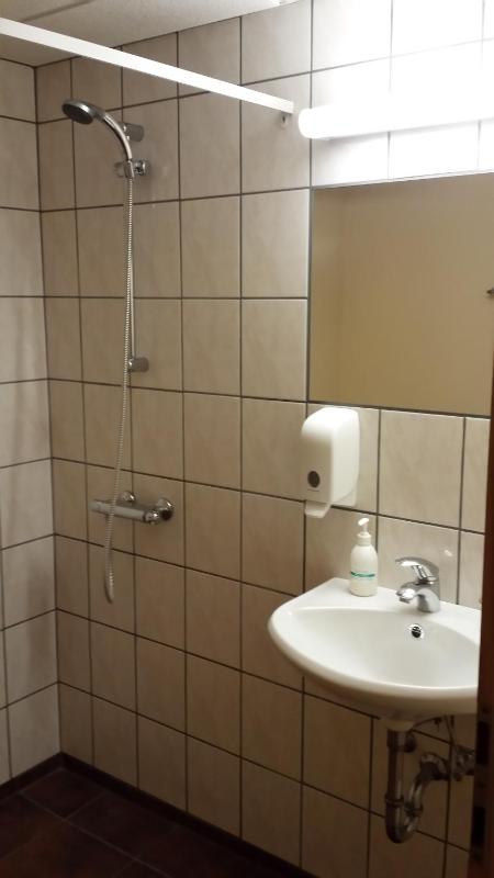 Double or Twin Room image 3