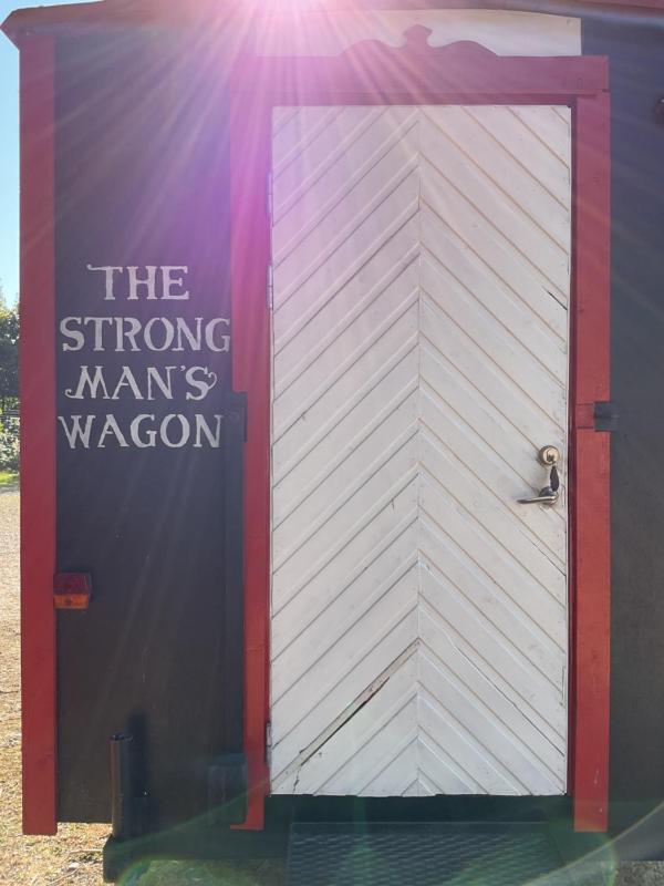 The Strong Man's Wagon image 2