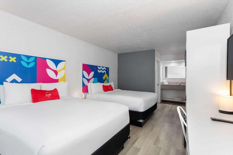 Baymont by Wyndham Orlando Lake Buena Vista South - image 25