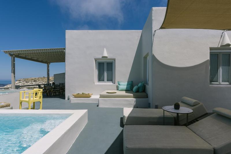 Villa with Private Pool image 4