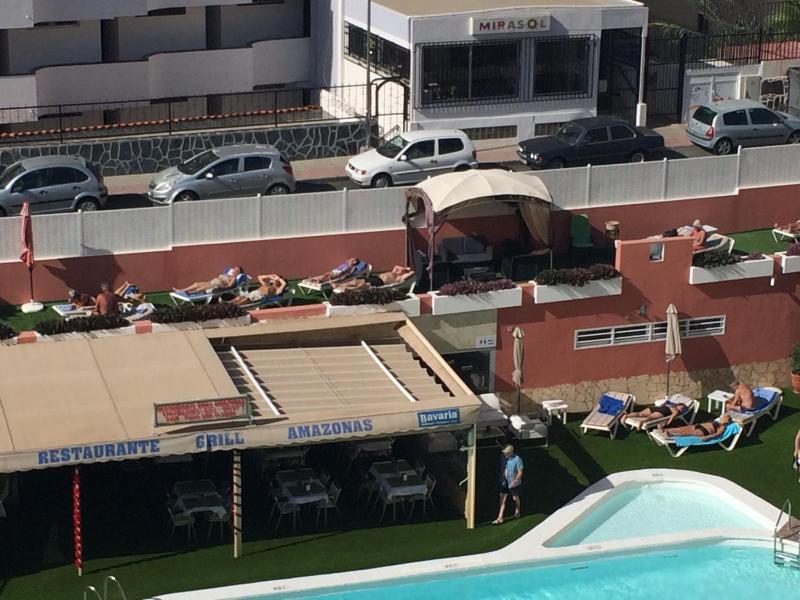 One-Bedroom Apartment (1 - 3 Adults) image 3