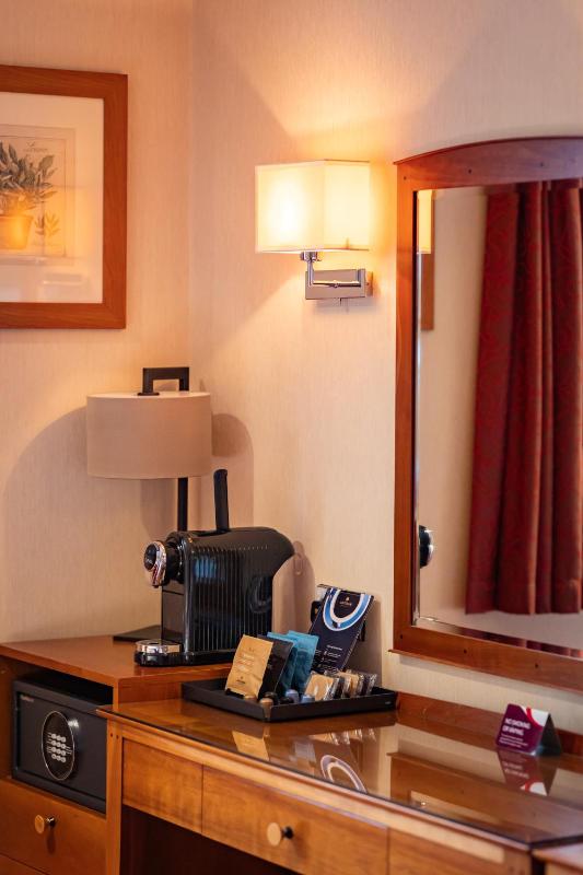 Double Room image 2