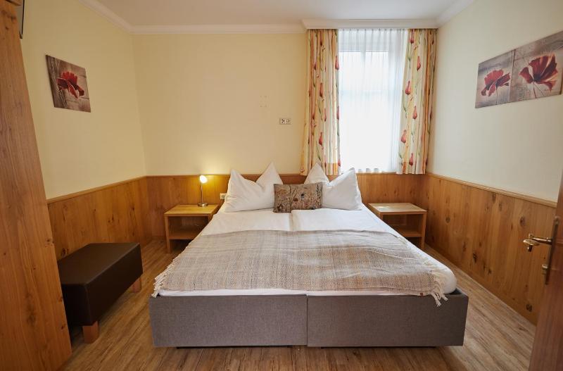 Two-Bedroom Apartment with Balcony image 2
