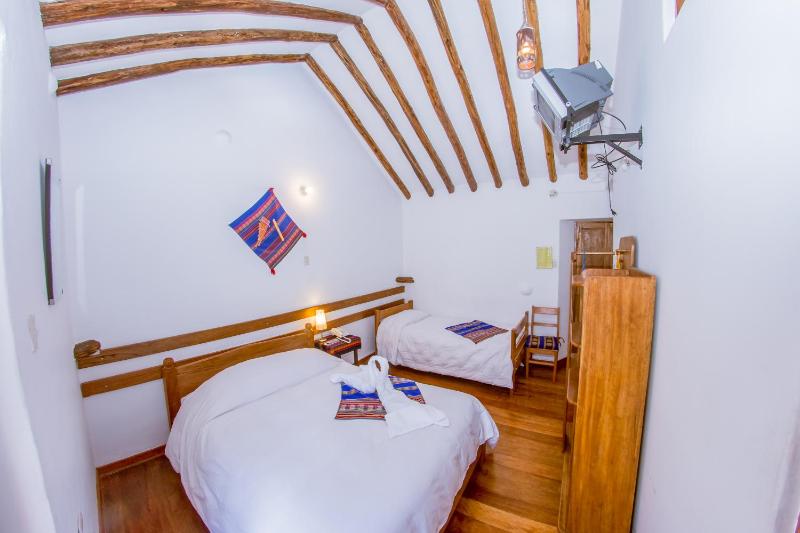 Hostal El Grial - image 14