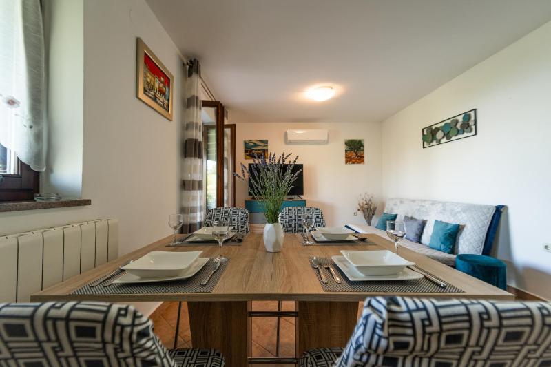 Apartments for families with children Presika Labin - 11656 - image 8