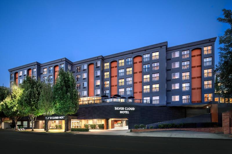 Silver Cloud Hotel - Seattle Lake Union - image 1
