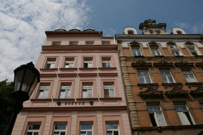 Hotel Boston - image 19