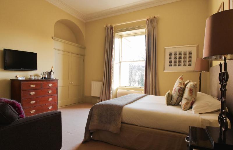 Triple Room image 1