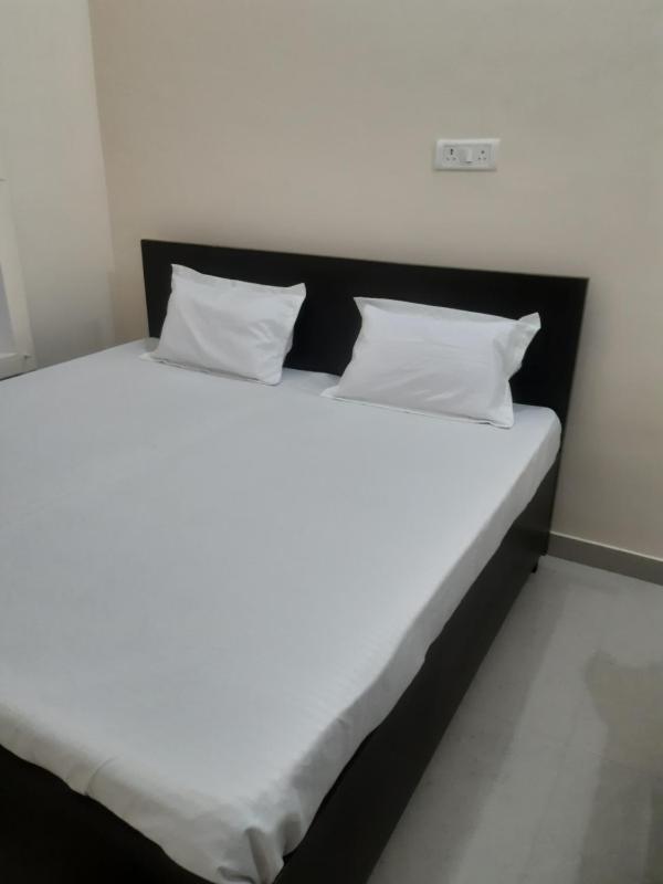 Shri Ramesht paying Guest House - image 10