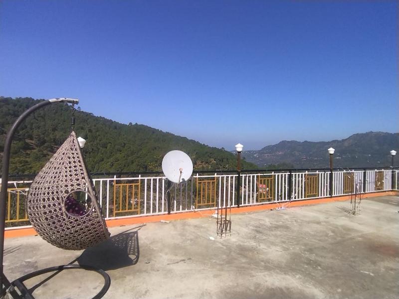 Kasauli Mountain Home Stay - image 8