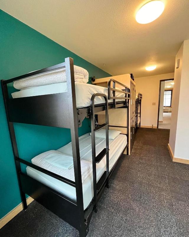 Northwest Portland Hostel - image 2