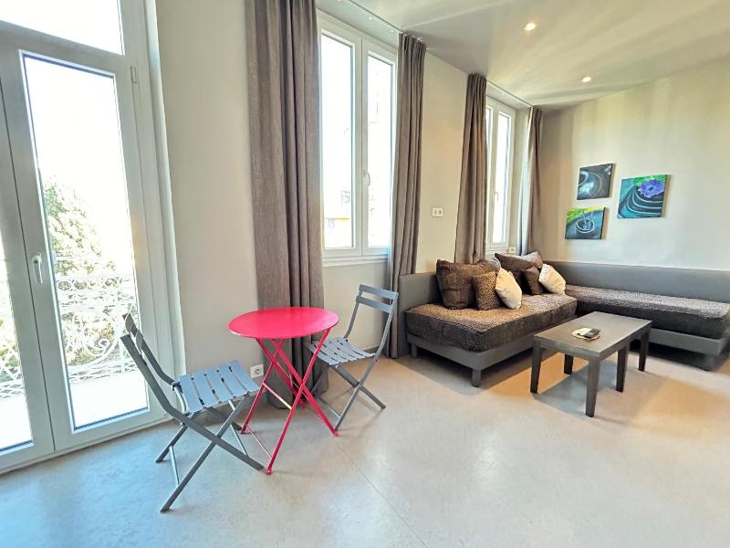 One-Bedroom Apartment (Annex) image 1