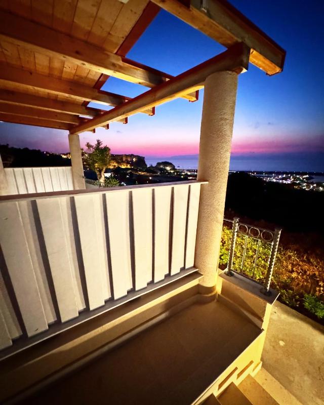 King Room with Sea View image 1