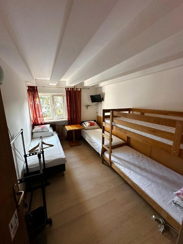 Quadruple Room image 1