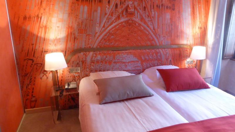 Hotel Cathédrale - image 2