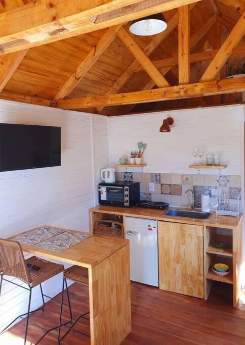 Tiny House en el bosque - image 3