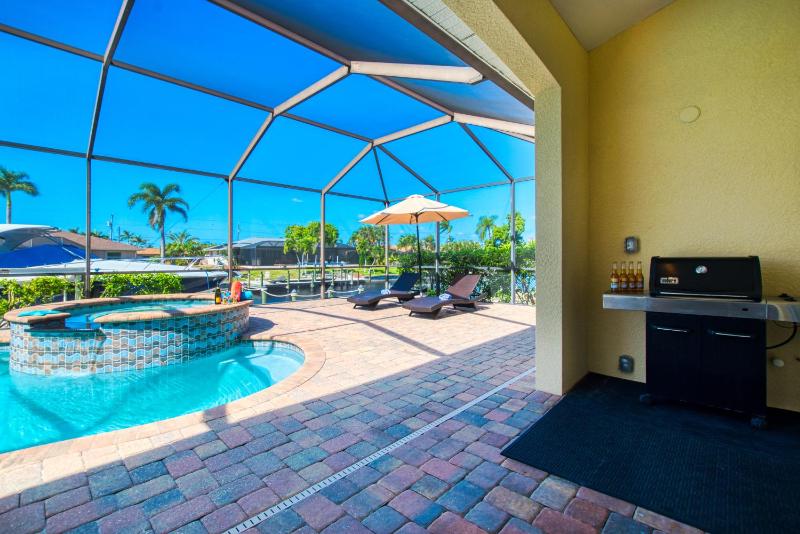 VILLA CALLA - 3 BEDS - 45 BATHS - 6 GUESTS - GULF ACCESS & POOL/SPA - INCL.10% OFF BOAT RENTAL - image 3