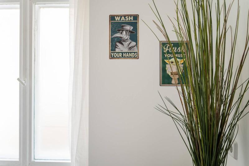 Apartment at Rosenthaler Platz - image 16