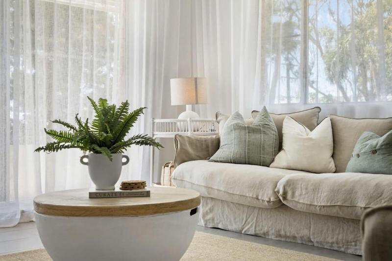 The Nest Luxury Apartment 100m to the Beach - image 26